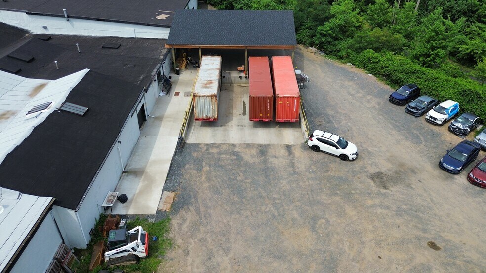 More Photos Of 3 Cass St, Keyport Warehouse For Lease