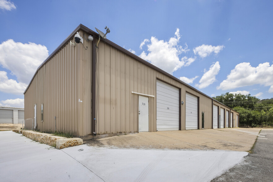 Primary Photo Of 2703 Commerce St, Marble Falls Warehouse For Lease