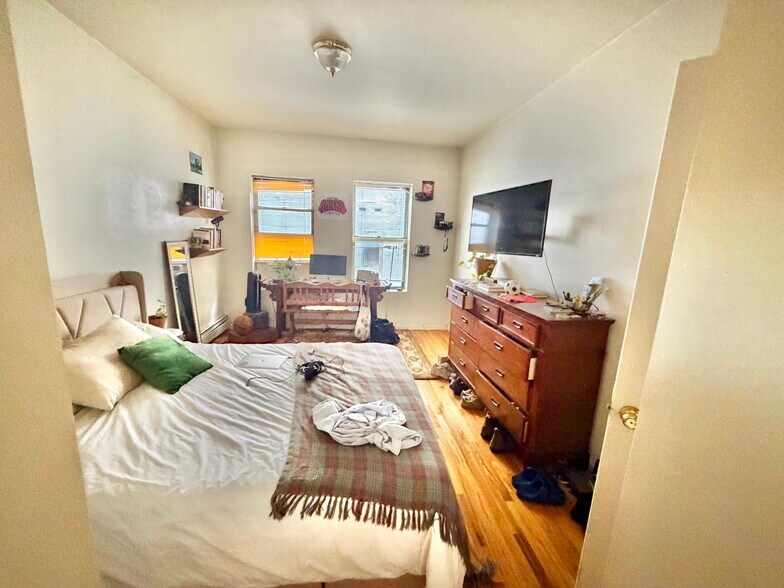 More Photos Of 498 Classon Ave, Brooklyn Apartments For Sale