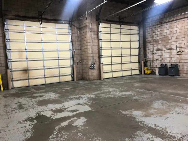 More Photos Of 3752 Imperial St, Frederick Light Manufacturing For Sale