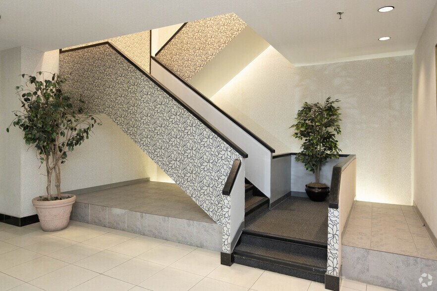 More Photos Of 535 Broadhollow Rd, Melville Office For Lease