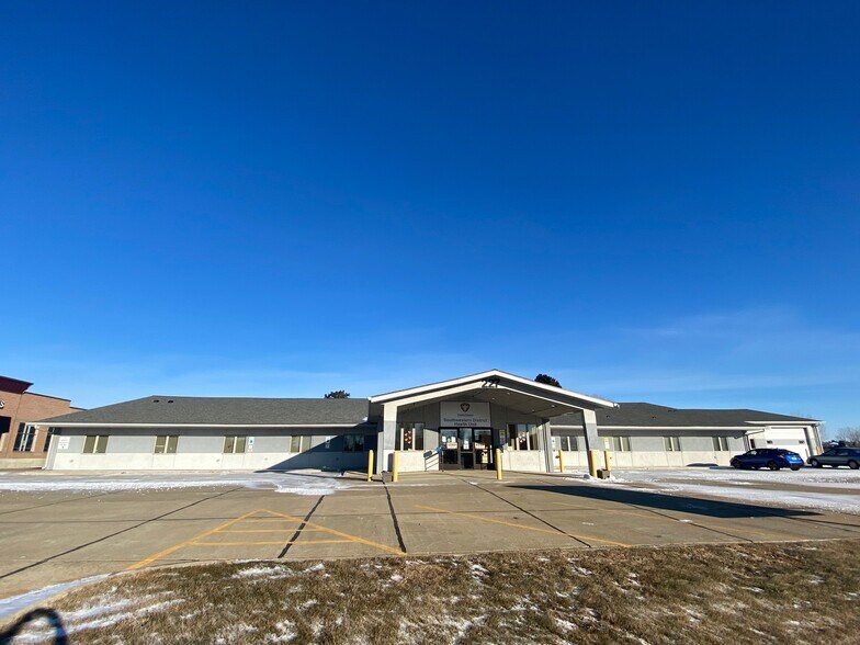 More Photos Of 227 16th St W, Dickinson Skilled Nursing Facility For Sale