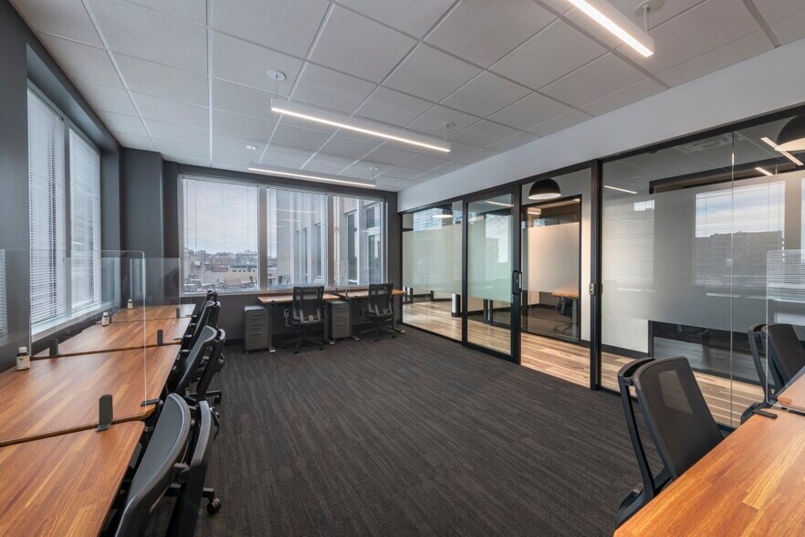 More Photos Of 2300 Wilson Blvd, Arlington Office For Lease