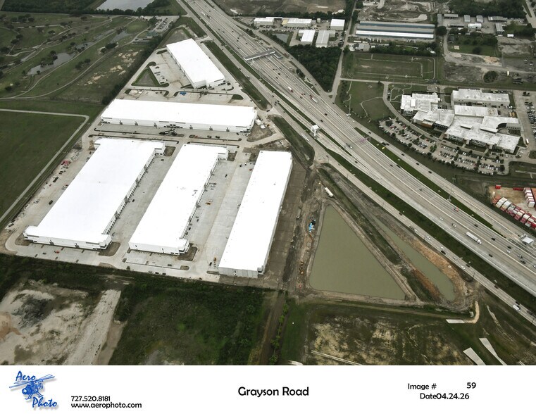 More Photos Of 5959 E Sam Houston Pky S, Houston Unknown For Lease