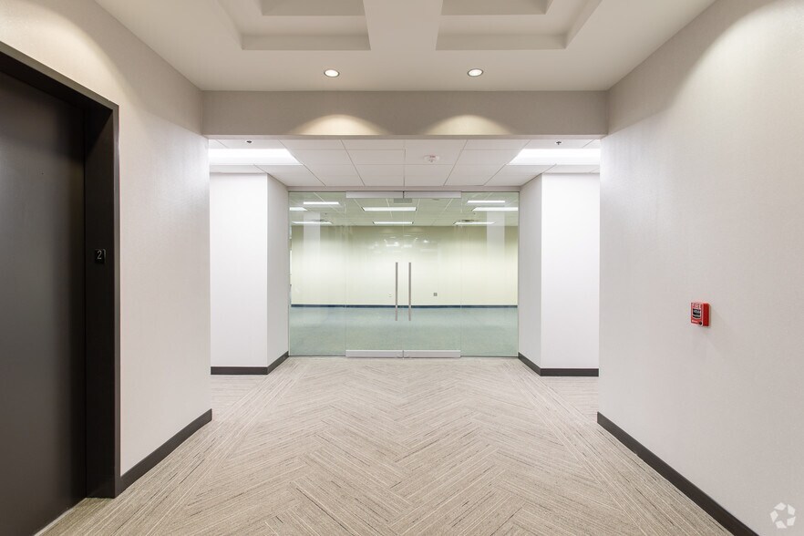 More Photos Of 7501 Boulder View Dr, North Chesterfield Unknown For Lease