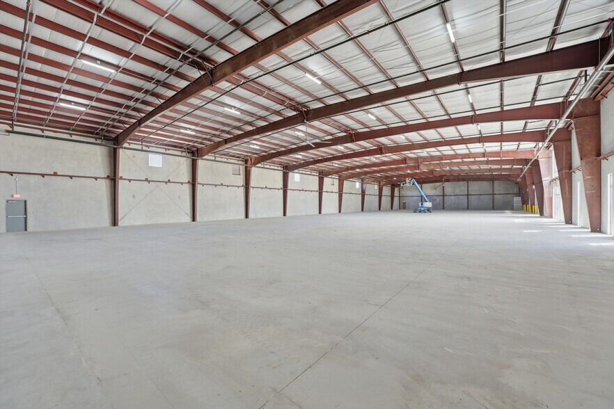 More Photos Of 7933 Ley Rd, Houston Unknown For Lease