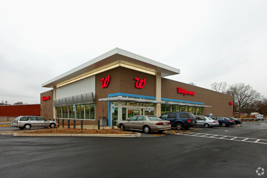 More Photos Of 525 N Cannon Blvd, Kannapolis Drugstore For Sale