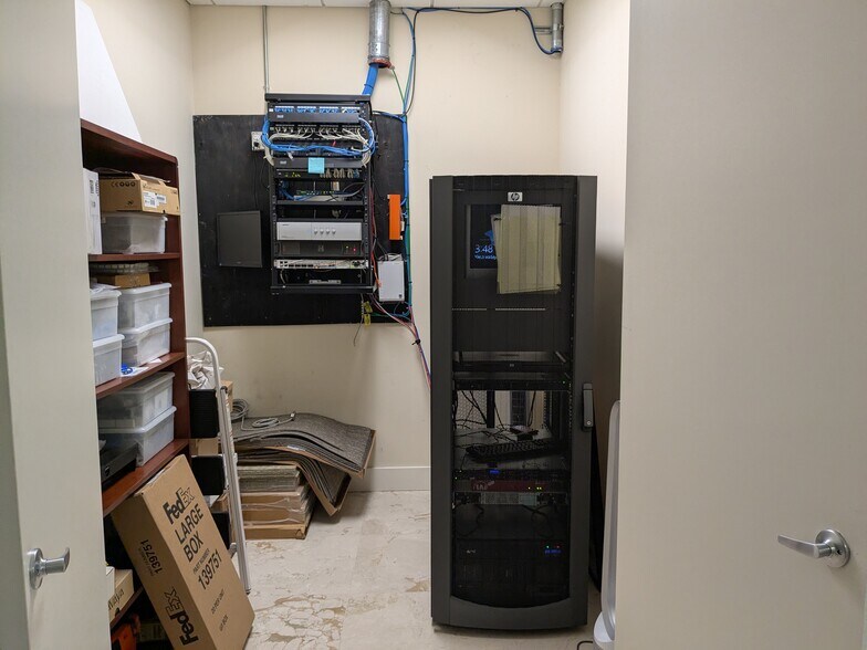 More Photos Of 8950 SW 74th Ct, Miami Office For Sale