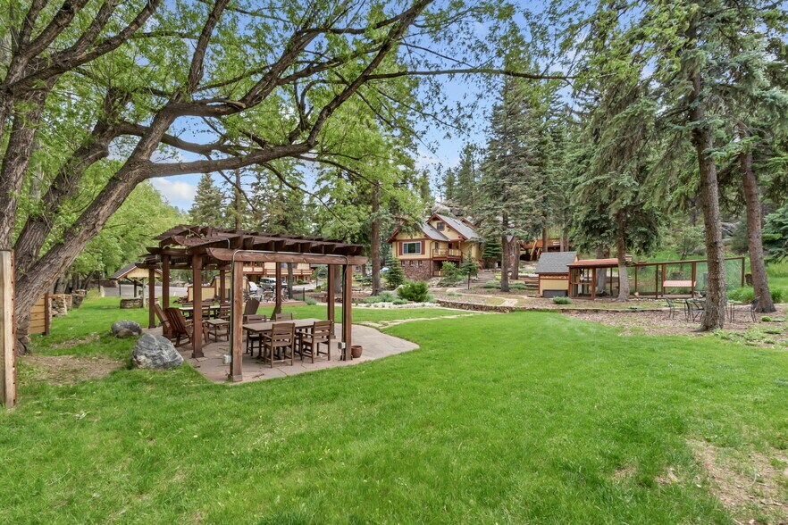 More Photos Of 4980 Highway 73, Evergreen Hotel For Sale