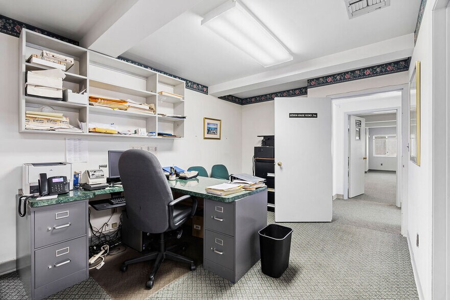 More Photos Of 1475 Hylan Blvd, Staten Island Freestanding For Sale