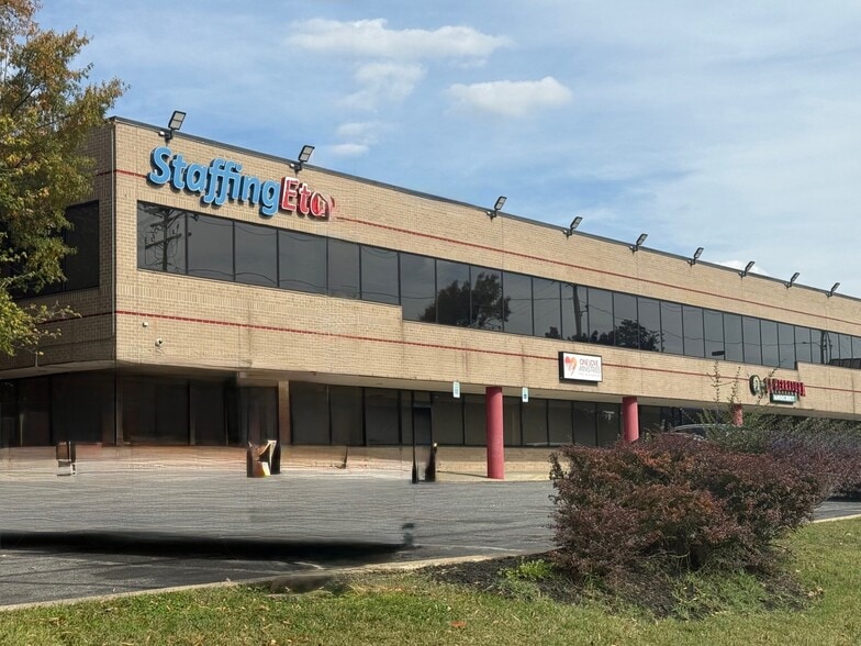 More Photos Of 9410 Annapolis Rd, Lanham Medical For Lease