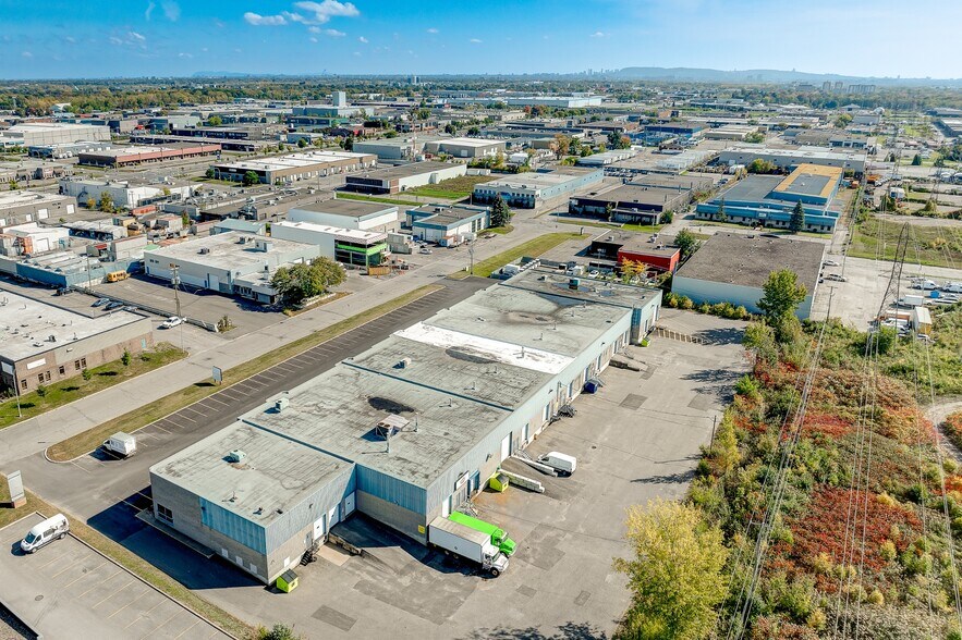 More Photos Of 1405-1453 St Bergar, Laval Warehouse For Lease