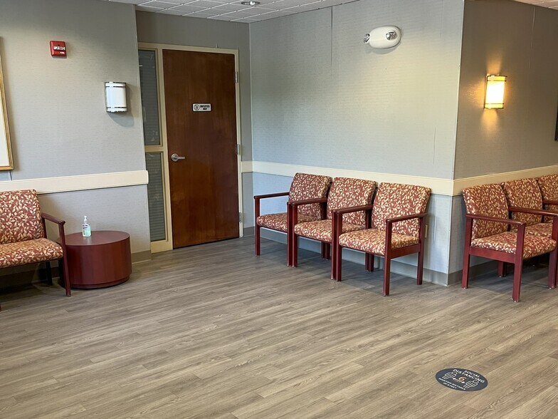 More Photos Of 145 Brinton Lake Rd, Glen Mills Medical For Lease