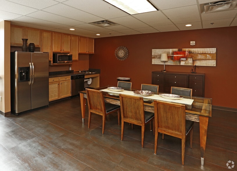 More Photos Of 12700 Nicollet Ave, Burnsville Apartments For Lease