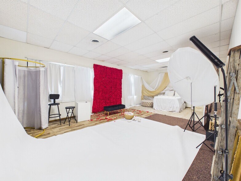 More Photos Of 209-213 Marion Pike, Coal Grove Medical For Sale