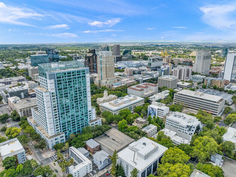 More Photos Of 1021 H St, Sacramento Apartments For Sale