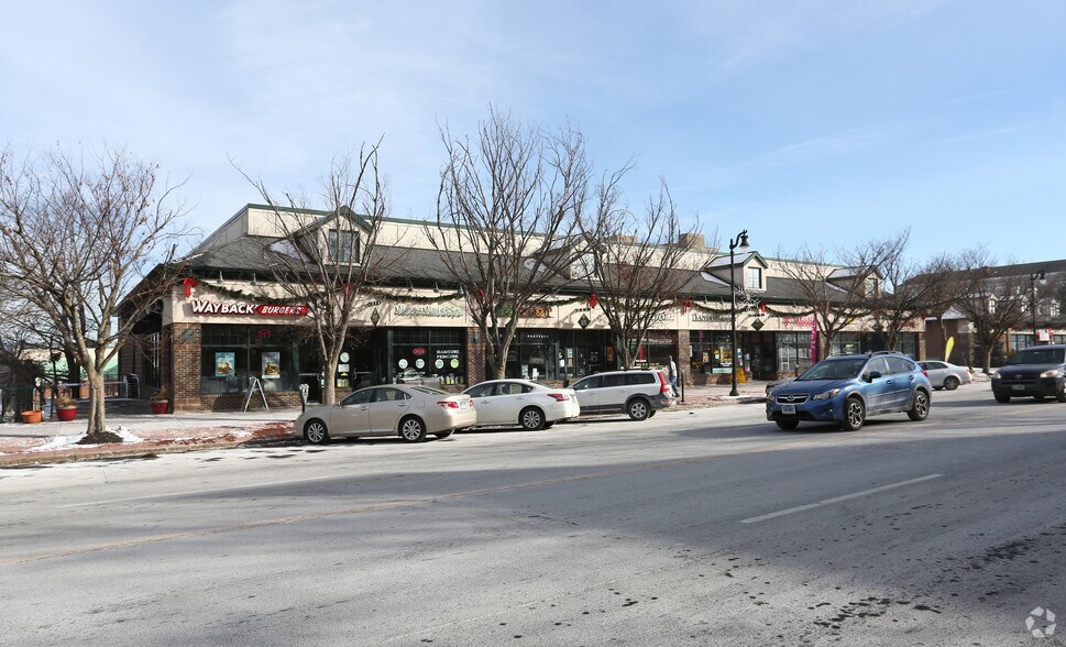 More Photos Of 200 Main St, Middletown Unknown For Lease