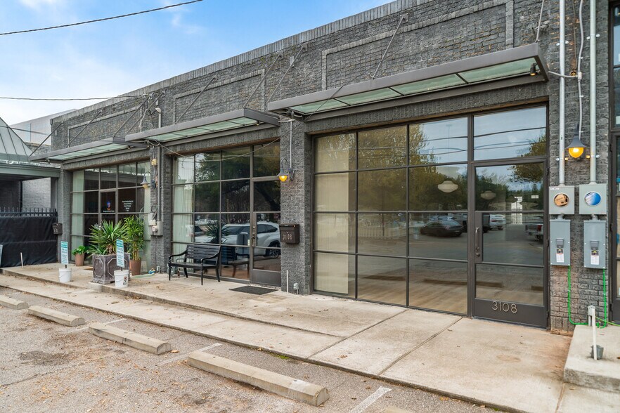 Primary Photo Of 3106 Swiss Ave, Dallas Storefront For Lease