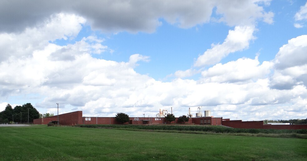 More Photos Of 3979 Old Linwood Rd, Lexington Warehouse For Lease