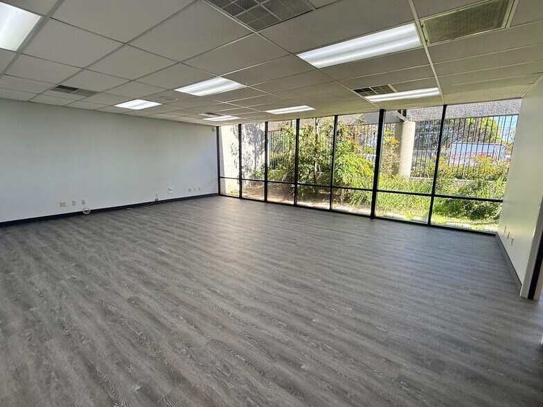 More Photos Of 722 33rd St, San Diego Manufacturing For Lease