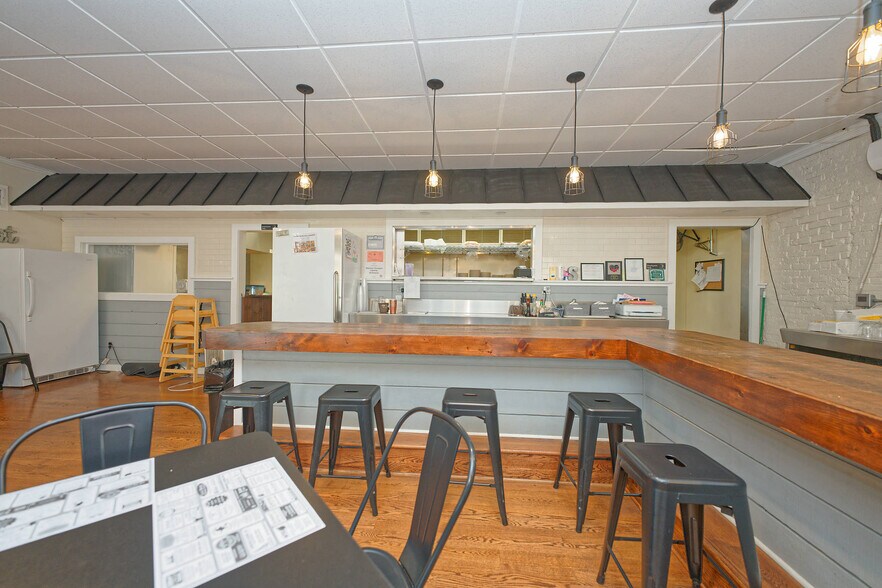 More Photos Of 106 Broad St, Schuylerville Restaurant For Sale