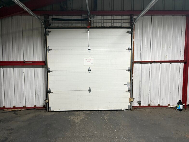 More Photos Of 49 Virginia Ave, Uniontown Warehouse For Lease