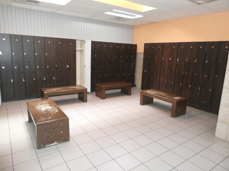 More Photos Of 350 Route 73, Berlin Health Club For Sale
