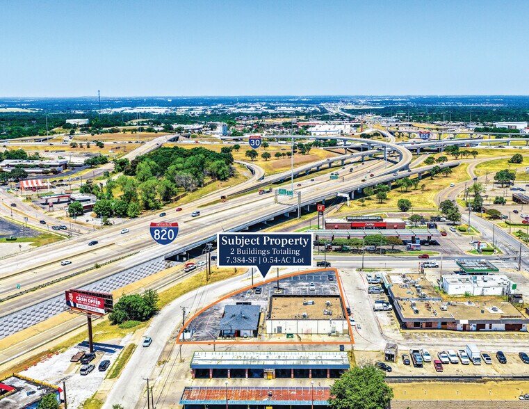 More Photos Of 1701 McLellan Ct & 6600 Brentwood Stair Rd, Fort Worth Restaurant For Sale