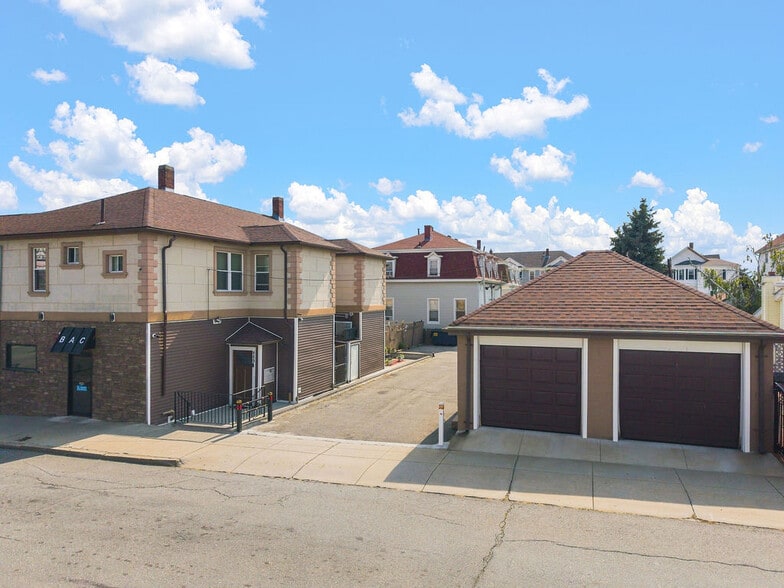 More Photos Of 491 Brayton Ave, Fall River Apartments For Sale