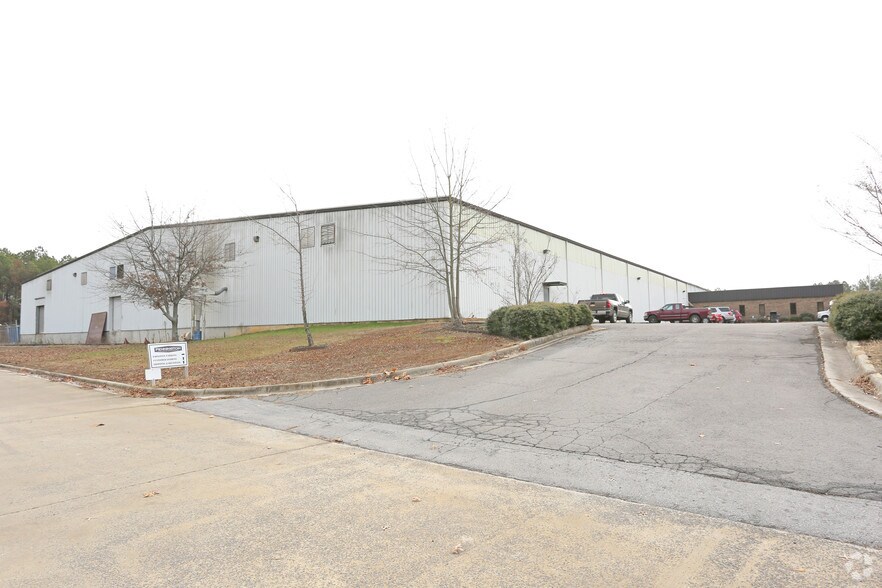 More Photos Of 2210 Industrial Dr SW, Cullman Warehouse For Sale