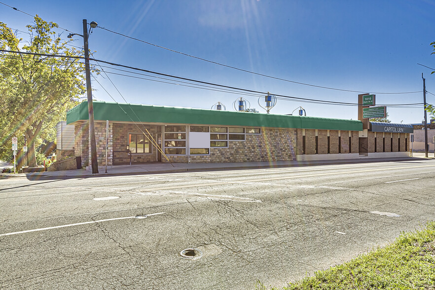 Primary Photo Of 1014 N Dale St N, Saint Paul Storefront Retail Office For Sale