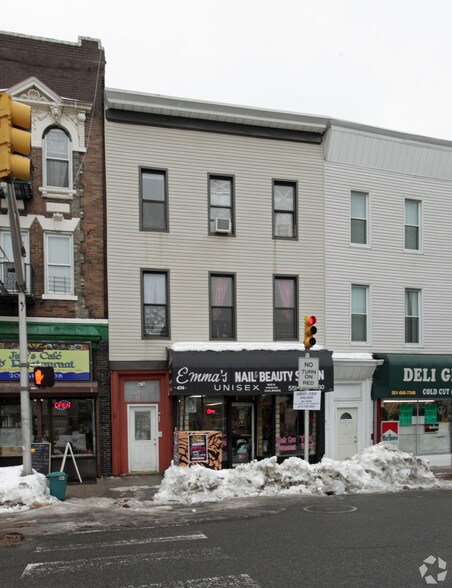 More Photos Of 474 Central Ave, Jersey City Storefront Retail Residential For Lease