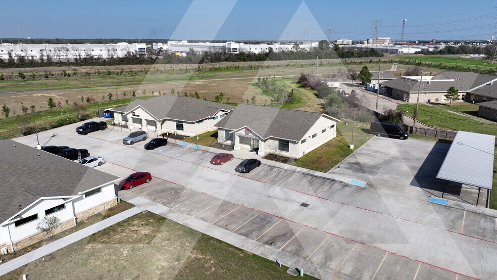 More Photos Of 9634 Huffmeister Rd, Houston Medical For Sale