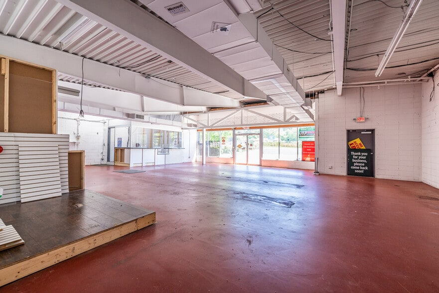More Photos Of 3296 Northcrest Rd, Atlanta Loft Creative Space For Sale