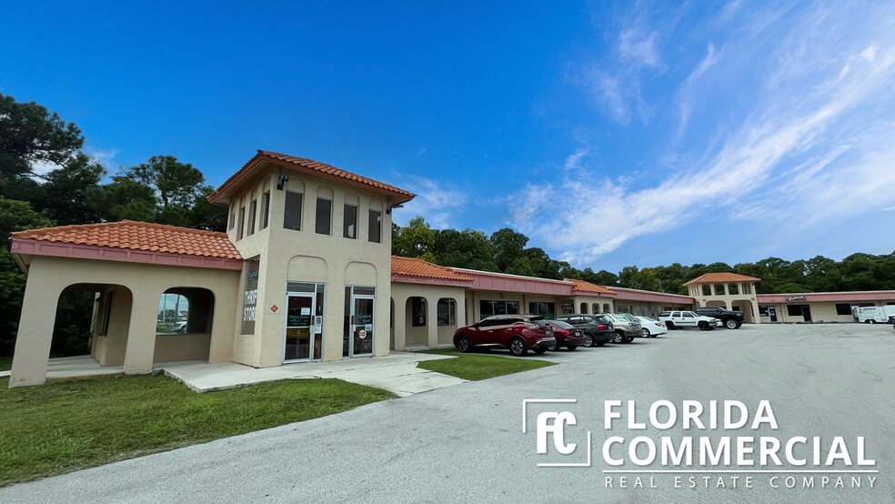 More Photos Of 8276-8297 S US Hwy 1, Port Saint Lucie Storefront For Lease