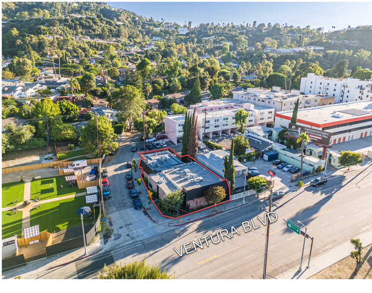 Primary Photo Of 10800 Ventura Blvd, Studio City Loft Creative Space For Lease