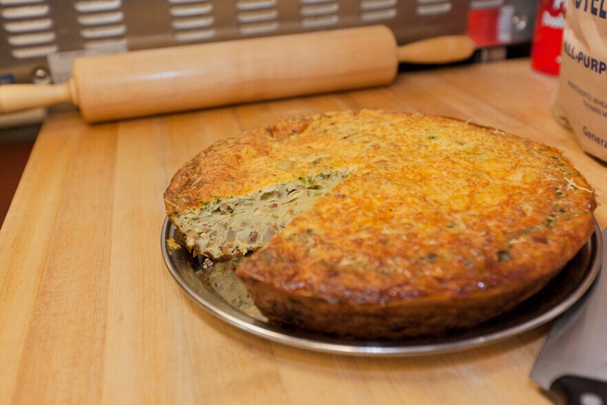 More Photos Of 5038 Hwy 140, Mariposa Restaurant For Sale