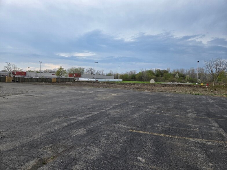 Primary Photo Of 7560 Niagara Falls Blvd, Niagara Falls Land For Sale