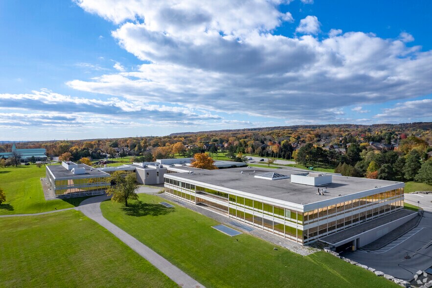 More Photos Of 1375 Kerns Rd, Burlington Office For Lease