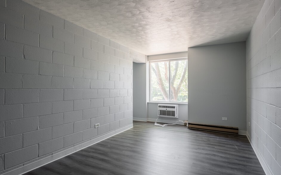 More Photos Of , Carbondale Multifamily For Sale