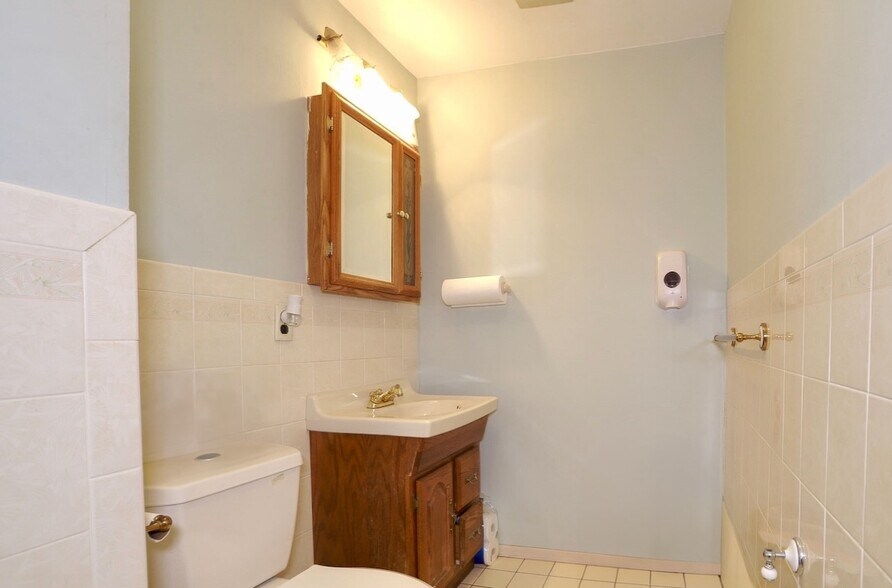 More Photos Of 661 Franklin Ave, Nutley Office Residential For Sale