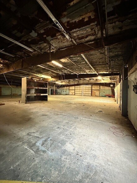 More Photos Of 2800 S 24th St W, Muskogee Manufacturing For Sale