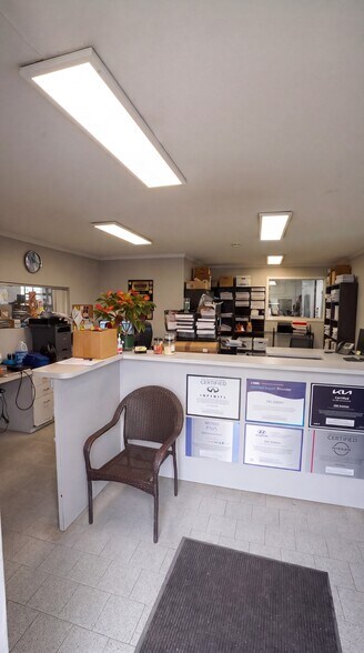 More Photos Of 24 Fairview Ave, Little Silver Industrial For Sale