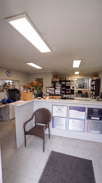 More Photos Of 24 Fairview Ave, Little Silver Service For Sale