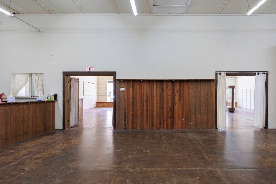 More Photos Of 403 N Florence St, Casa Grande Restaurant For Lease
