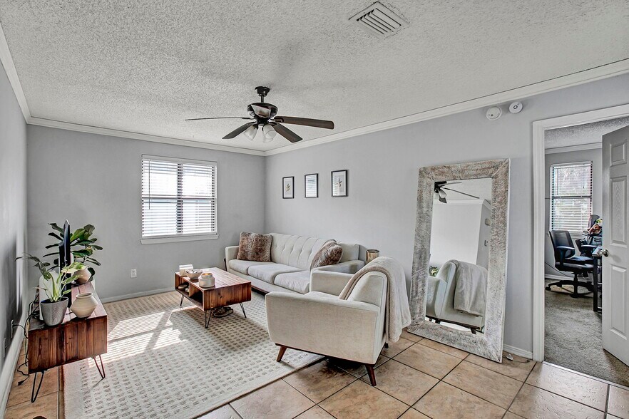 More Photos Of 725 7th S ave, Jacksonville Beach Multifamily For Sale