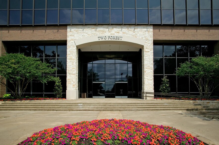 More Photos Of 12201 Merit Dr, Dallas Office For Lease