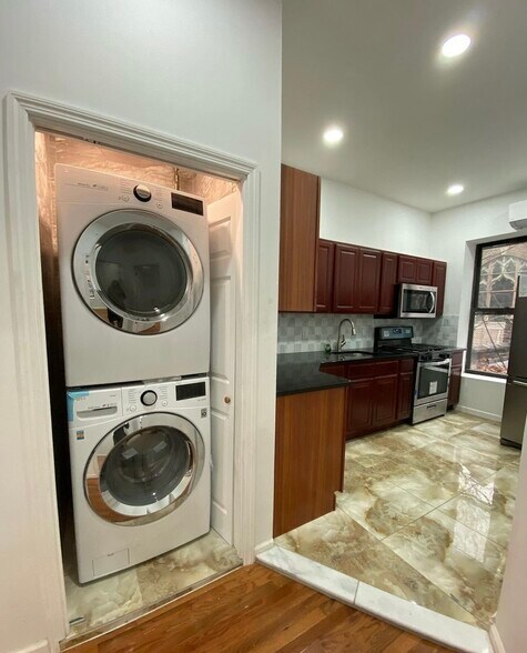 More Photos Of 577 Decatur St, Brooklyn Storefront Retail Residential For Sale