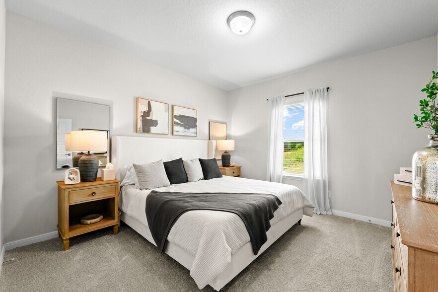 More Photos Of 6408 Segovia Ranch, San Antonio Apartments For Sale