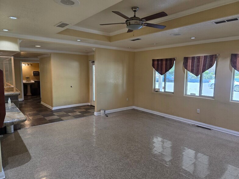 More Photos Of 466 Del Norte Ave, Yuba City Medical For Sale